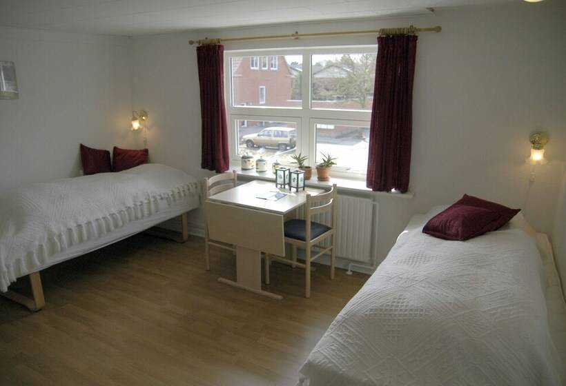 家庭房间共用浴室, Nr. Nebel Overnatning Hostel