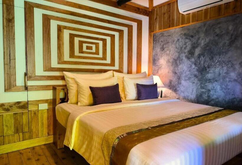 Bungalow Standard 2 Bedrooms Garden View, Phi Phi Phu Chalet Resort