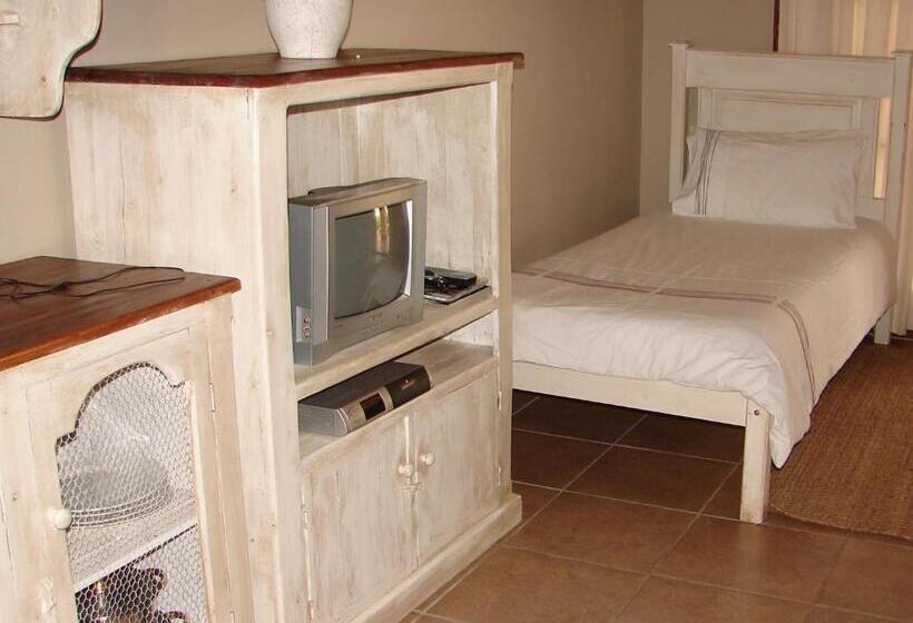 Шале 1 Спальня, Stoep Cafe Guest House