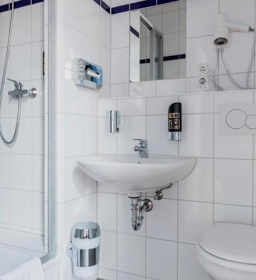 Четырехместный Номер Стандарт, a&o Copenhagen Nørrebro