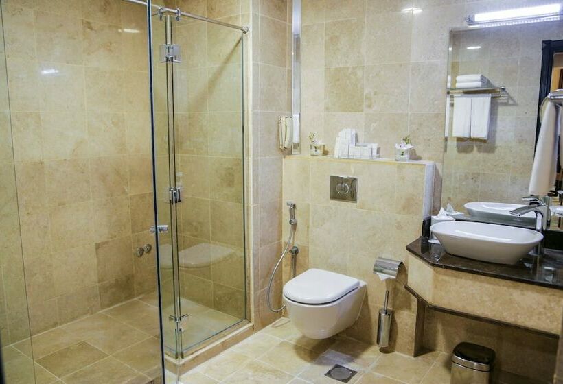 اتاق سوپریور, The Town Hotel Doha