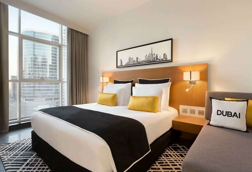 Номер Стандарт Двуспальная Кровать, Tryp By Wyndham Dubai