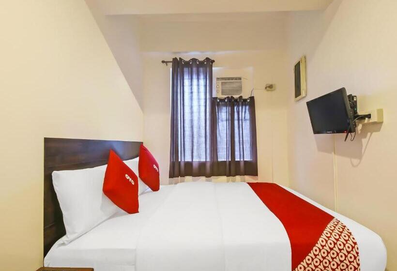 Номер Стандарт, Zen Rooms Makati City Hall