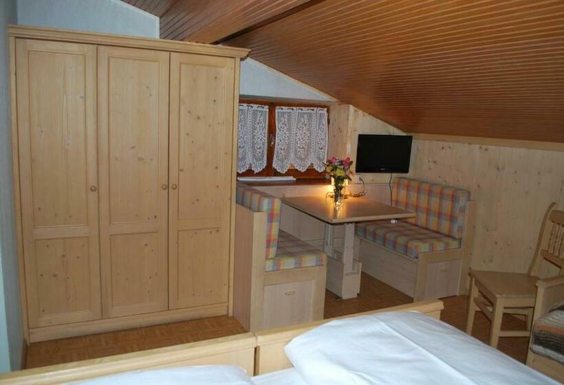 Habitación Estándar, Albergo Pineta