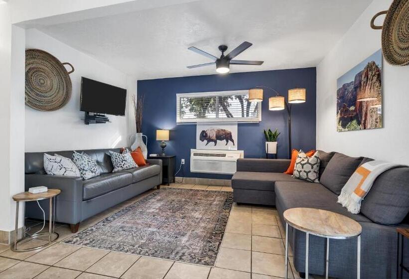 Family Suite, Red Rock Inn Cottages