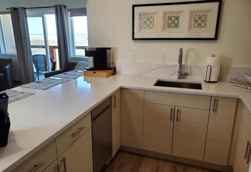 Люкс Повышенной Комфортности, Moonstone Beach Motel