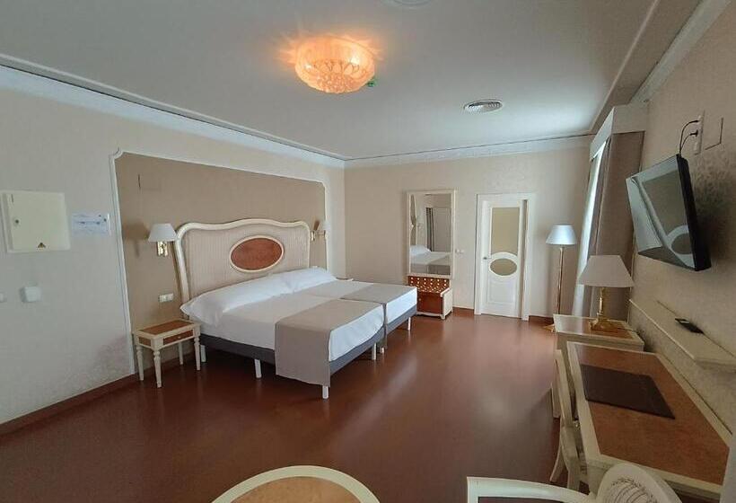 Habitación Estándar Individual con Balcón, Bossh Alicia
