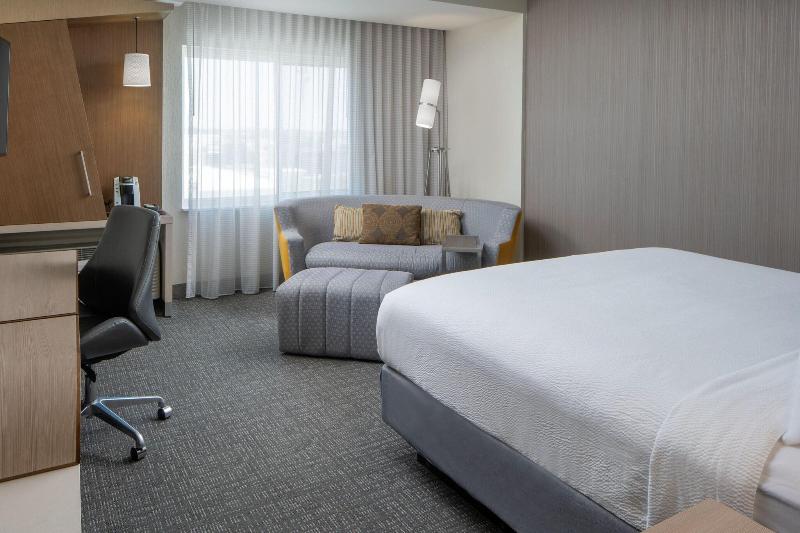 Стандартный Номер Кровать Кинг, Courtyard By Marriott Houston Northwest/cypress