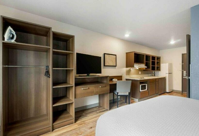 اتاق استاندارد, Extended Stay America Suites  Tampa  Northeast