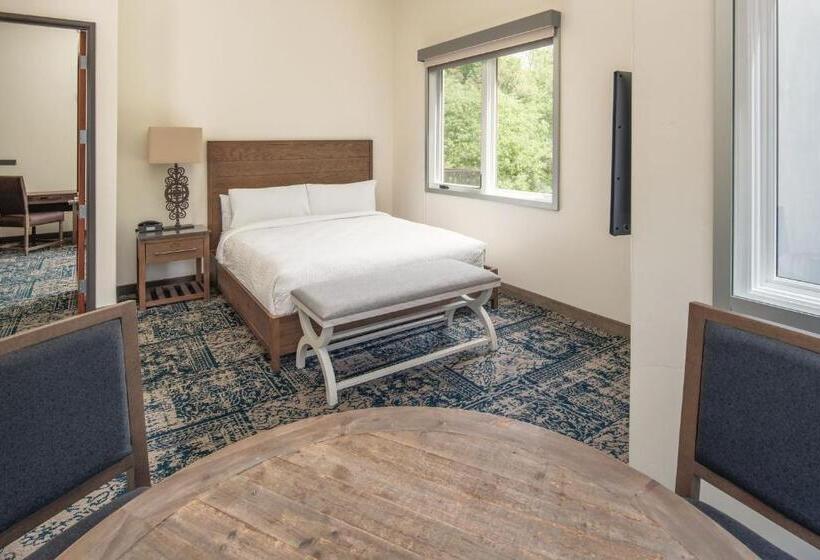 스위트 킹사이즈 침대, Four Points By Sheraton Santa Cruz Scotts Valley