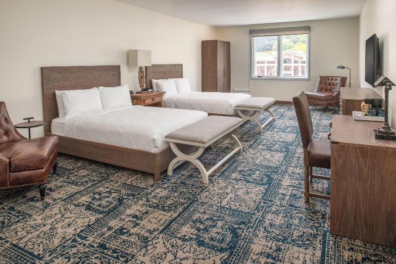 스탠다드 룸 킹사이즈 침대, Four Points By Sheraton Santa Cruz Scotts Valley