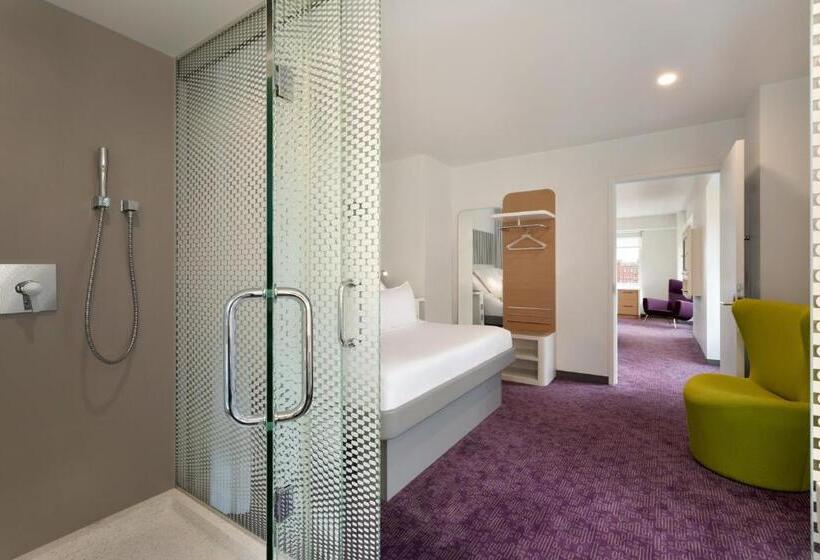 Suite, Yotel Boston