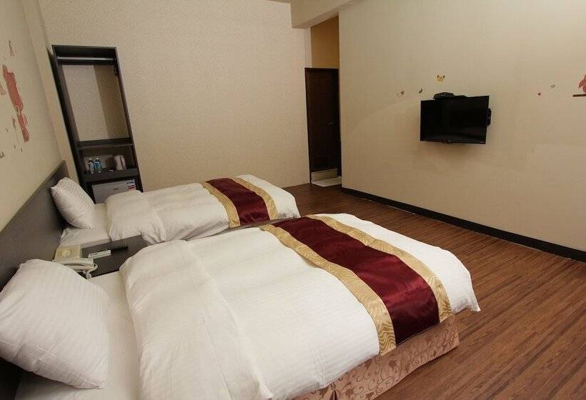 اتاق استاندارد, Sanyi Sakura Resort
