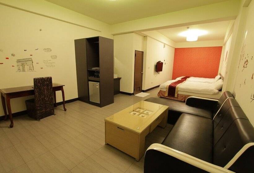 اتاق استاندارد چهار تخته, Sanyi Sakura Resort