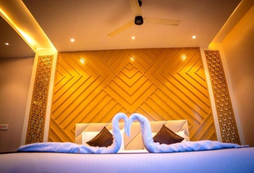 غرفة ديلوكس مطلّة علي البحر, Barsha Beach Resorts And Spa