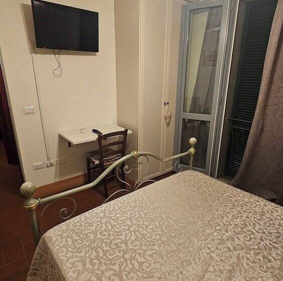 اتاق استاندارد سه نفره, Casa Giulietta B&b