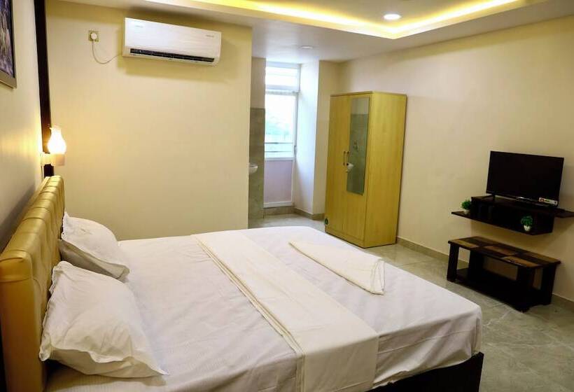 Номер Economy, Gokulam Grand