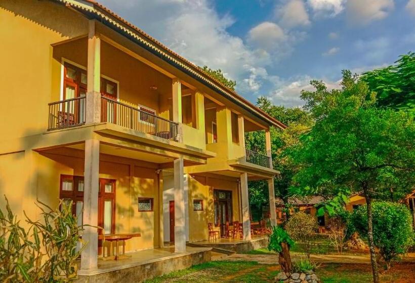 اتاق لوکس خانوادگی, Sigiri Lanka Resort