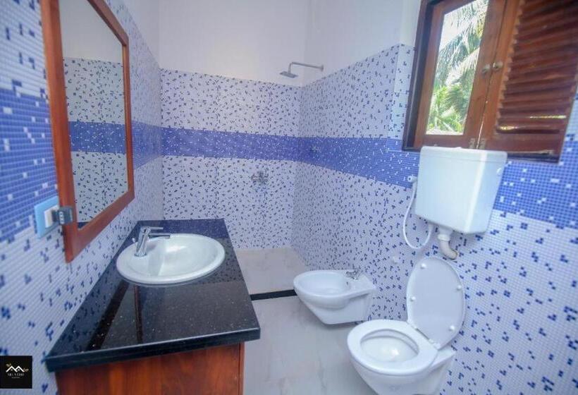 스탠다드 룸 킹사이즈 침대, Sri Lanka Wennappuwa Villa D S R