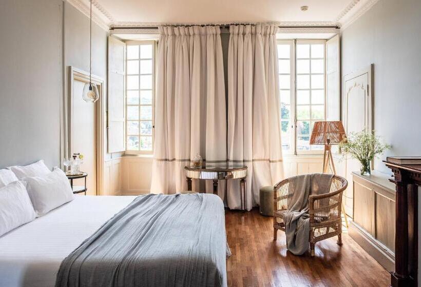 Номер Superior, Hôtel Restaurant De Bouilhac  Les Collectionneurs