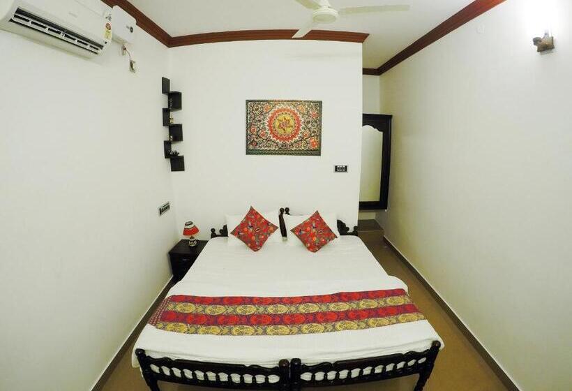 스탠다드 룸, Sapphire Club Cherai Beach Villa
