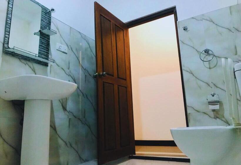 Quarto Triplo Deluxe, Sigiriya Ranasinghe Nature Villa