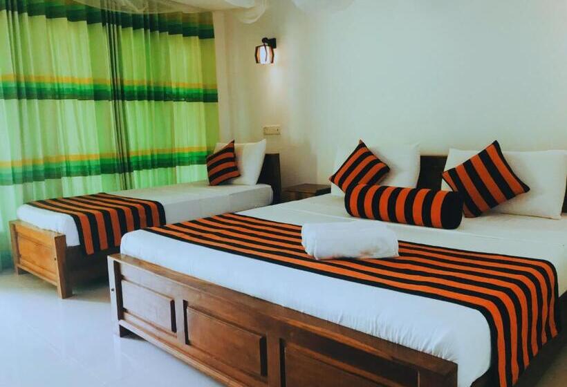 Quarto Triplo Deluxe, Sigiriya Ranasinghe Nature Villa