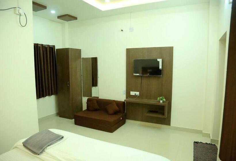 Стандартный Номер Кровать Кинг, Vinayaka Resorts