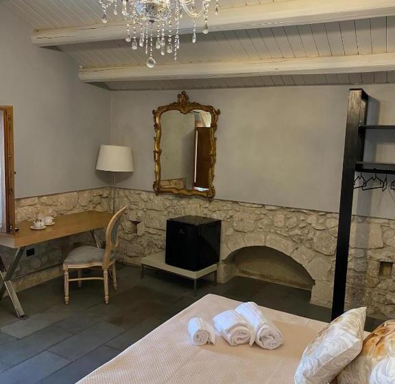 Family Suite, Il Carosello Dei Baroni