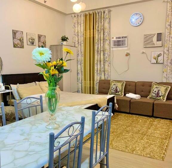 标准工作室, Attam S Place By Haven Selah