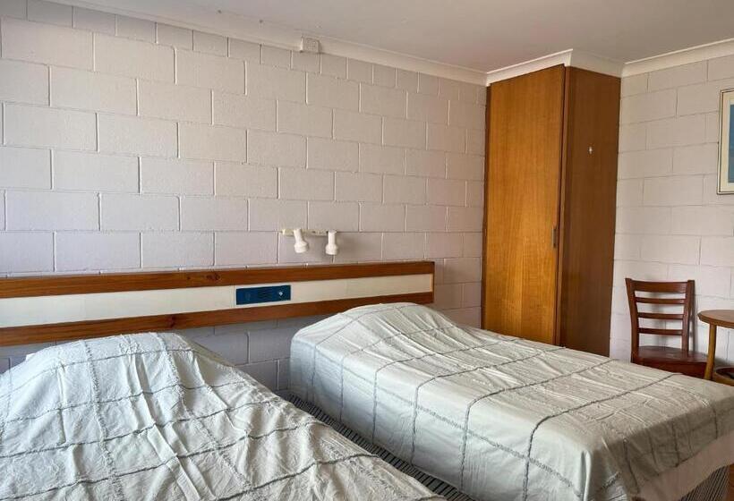 Семейный Номер, Esperance Travellers Inn