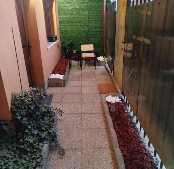 패밀리 스위트, Căsuța Din Brașov
