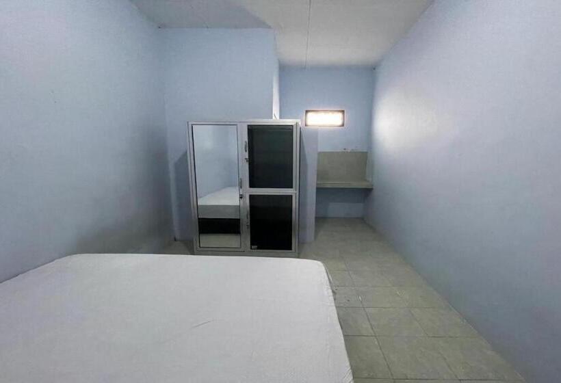 스탠다드 룸, Oyo 94160 Kost Btnompo
