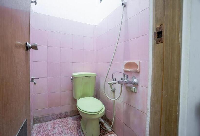 Номер Стандарт, Oyo 94172 Mata Air Guest House Madiun
