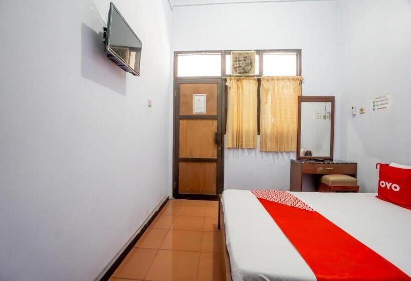 Номер Deluxe, Oyo 94172 Mata Air Guest House Madiun