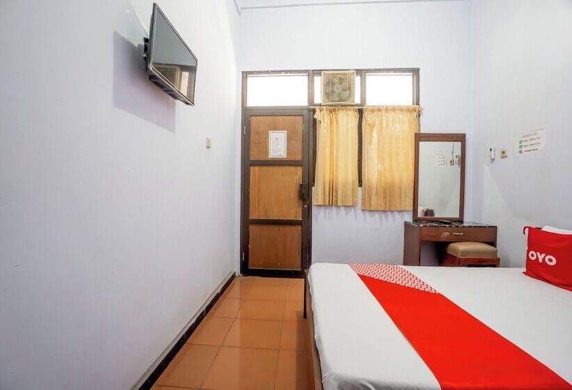 Номер Стандарт, Oyo 94172 Mata Air Guest House Madiun