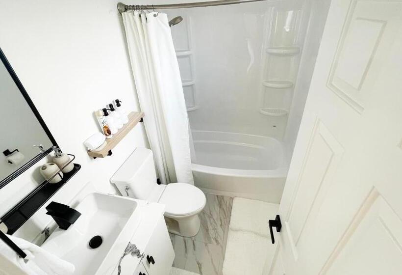 Люкс Deluxe Кровать Кинг, Private Room In Lehi Ut In A Fully Equipped Home