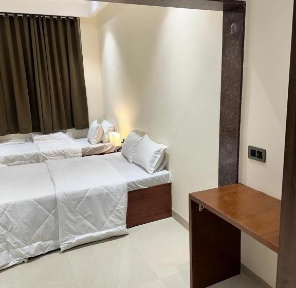 Семейный Номер, Leo Deluxe & Suite Room