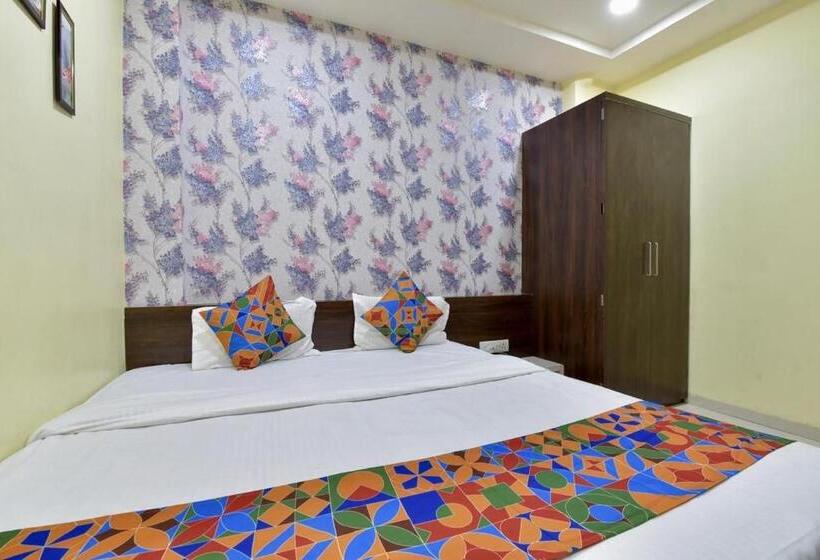 Номер Стандарт Трехместный, A2 Hotel And Restro