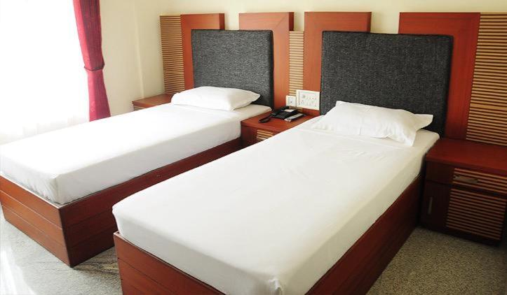 이코노미 룸, Highway Palace Inn