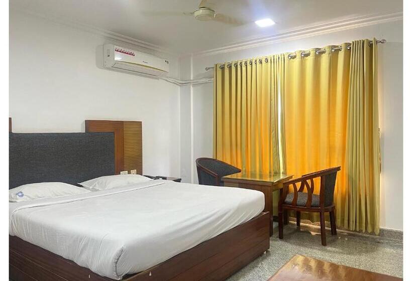 이코노미 룸, Highway Palace Inn