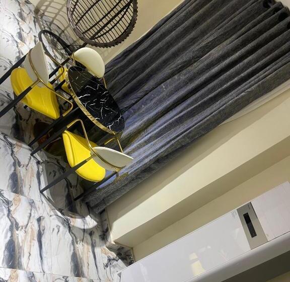 آپارتمان 1 خوابه با چشم‌انداز استخر, 2508 Hotel And Suites