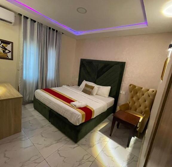 اتاق لوکس, 2508 Hotel And Suites