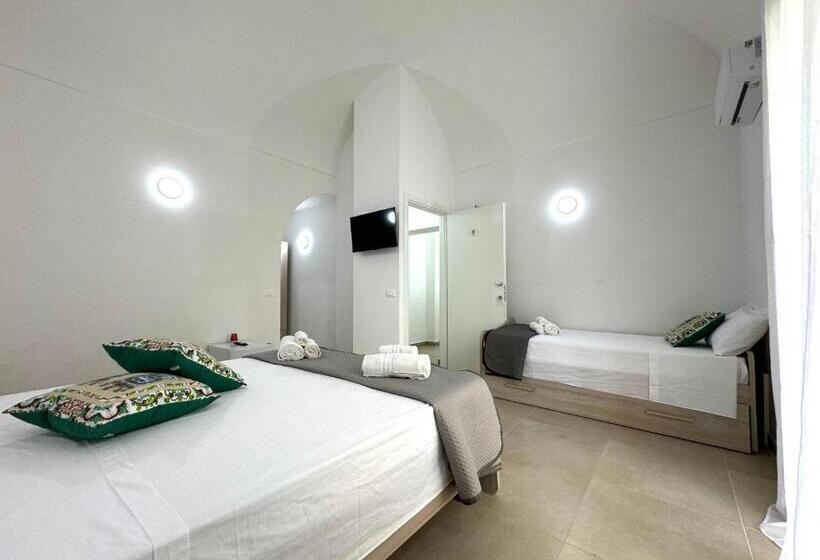Четырехместный Номер Стандарт, Casa Ferrante
