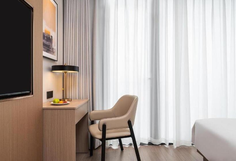 Номер Deluxe, Poltton Grand Century