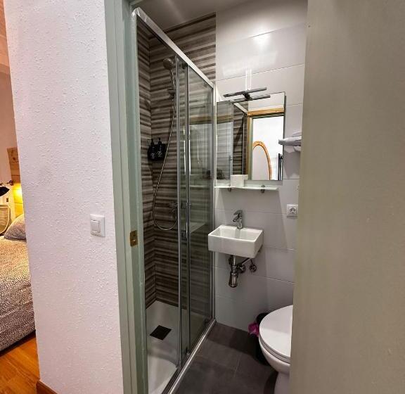 חדר דלוקס, Hostal Atuaire Home