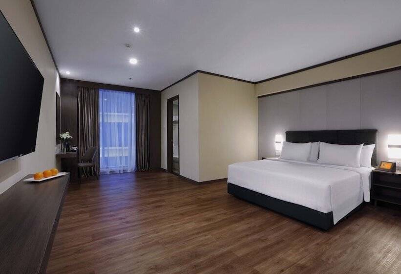 Люкс, Harper Premier Nagoya Batam