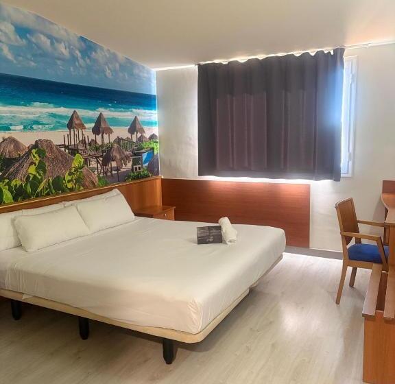 Номер Стандарт, Cambrils Paradise