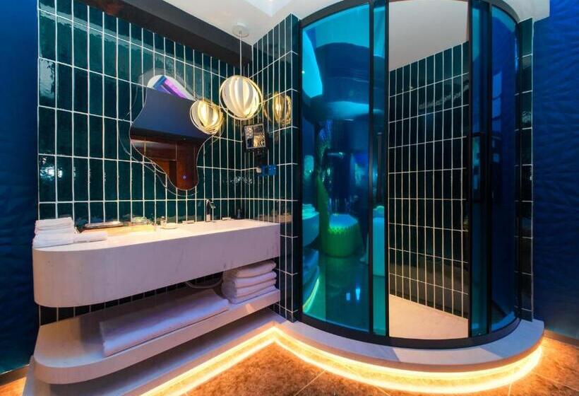 جناح ديلوكس, Space Design