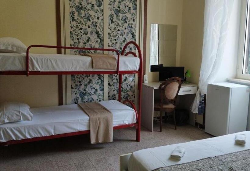 Четырехместный Номер Стандарт, Villino Chelidonia Subiaco